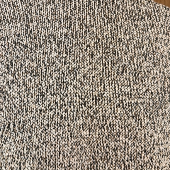 Jones, New York Neutral colors Open Front Sweater Vest size medium - Picture 3 of 4